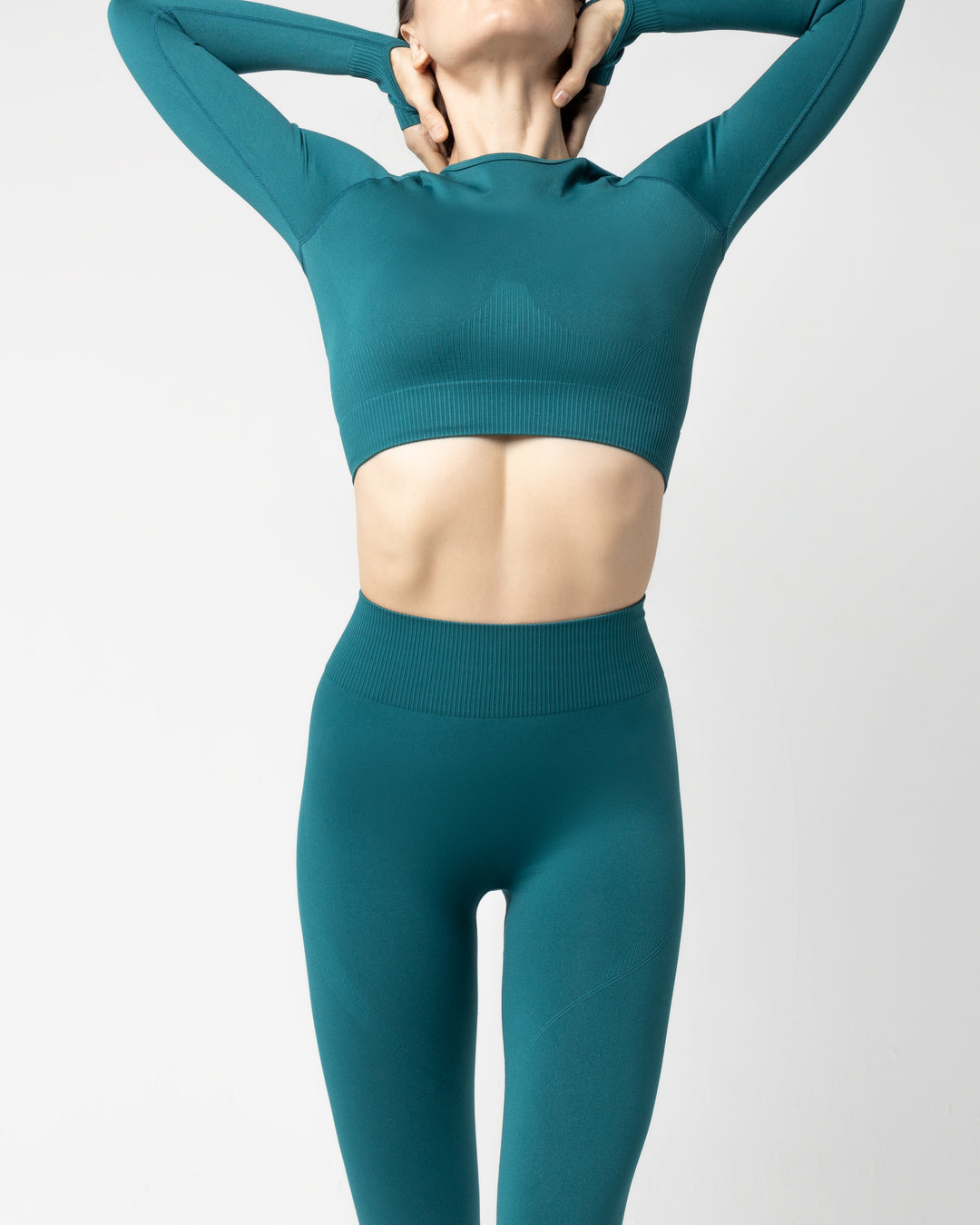 Seamless 0.2 Long Sleeve Crop Top (Green)
